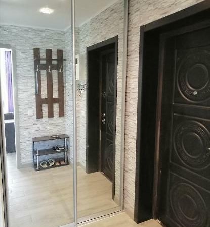 2-Х Комнатная Квартира В Центре Zaporizhia Zewnętrze zdjęcie